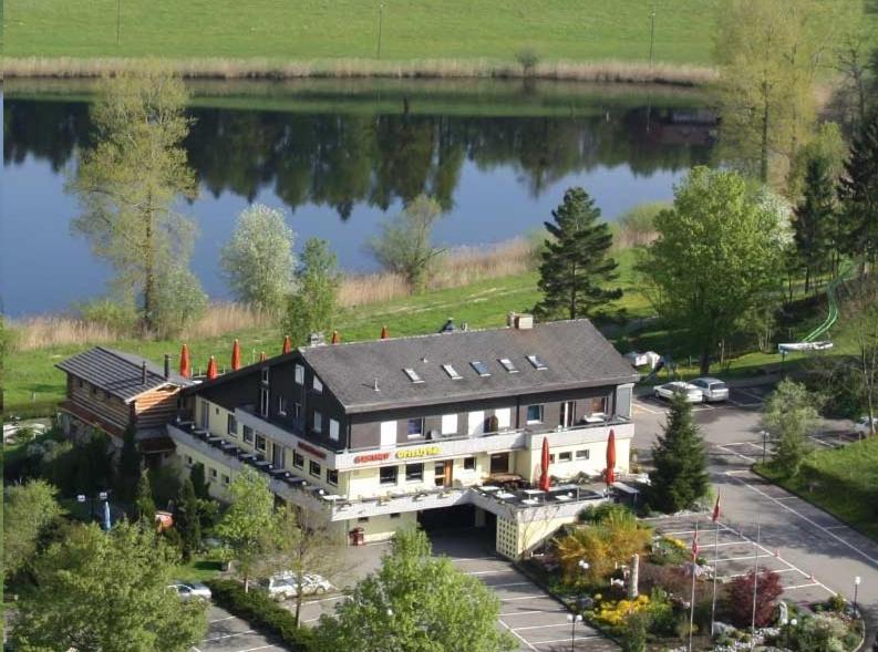 Erlebnisland Grizzlybaer Hotel Langenbuhl ภายนอก รูปภาพ