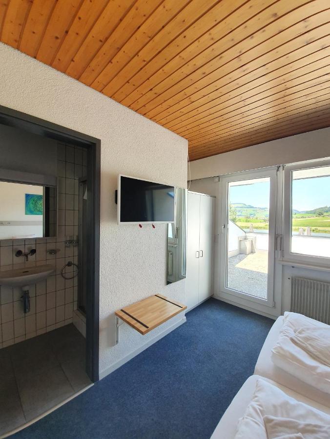Erlebnisland Grizzlybaer Hotel Langenbuhl ภายนอก รูปภาพ
